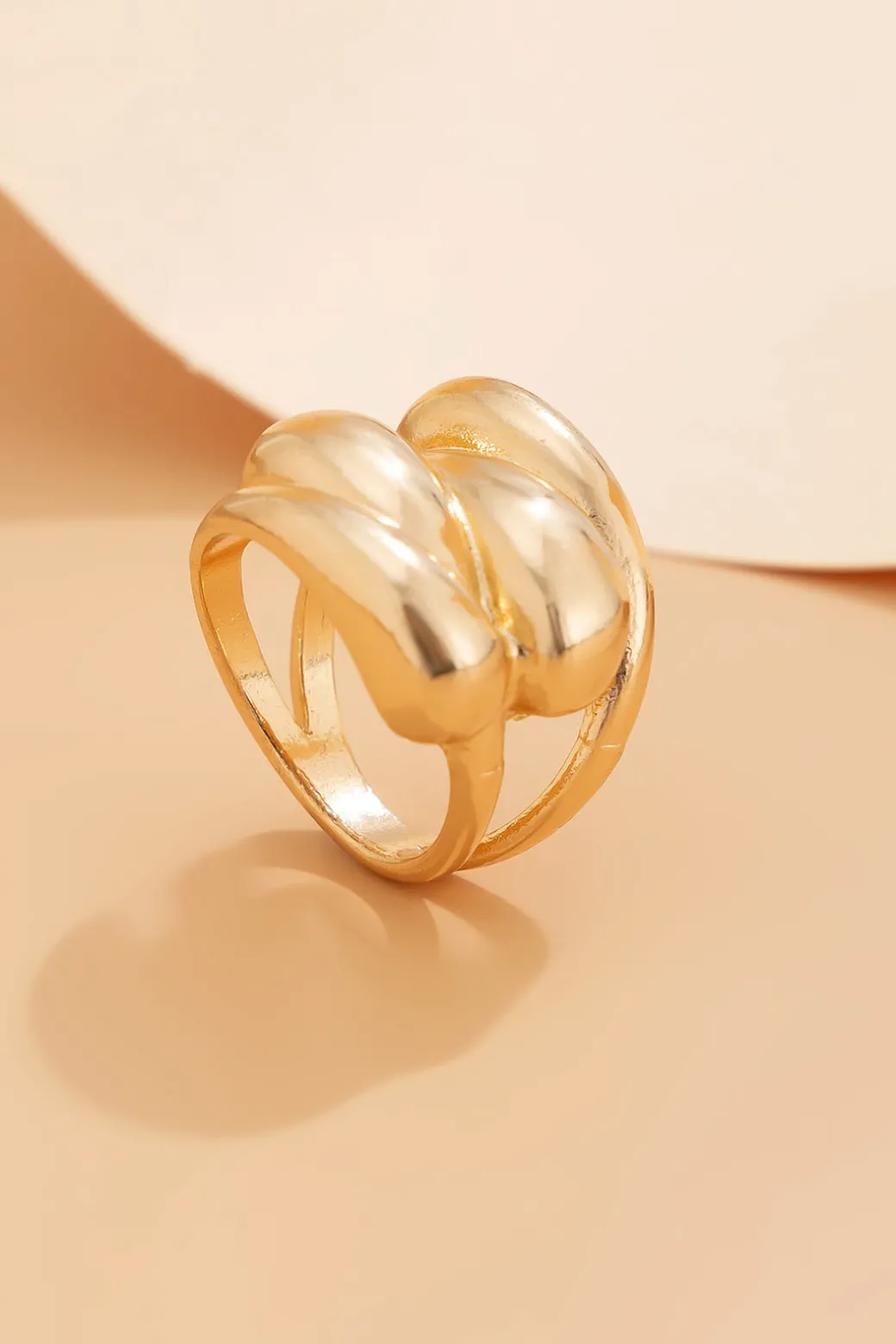 Clearance Metal Open Geometric Water Drop Hug Ring Accessories