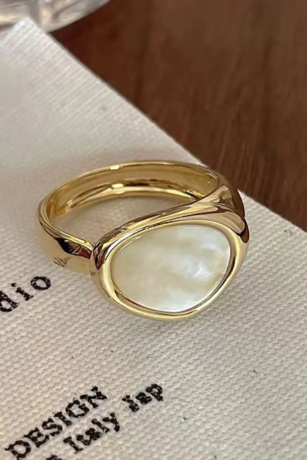 Fashion Pearl-Embellished Ring Accessories