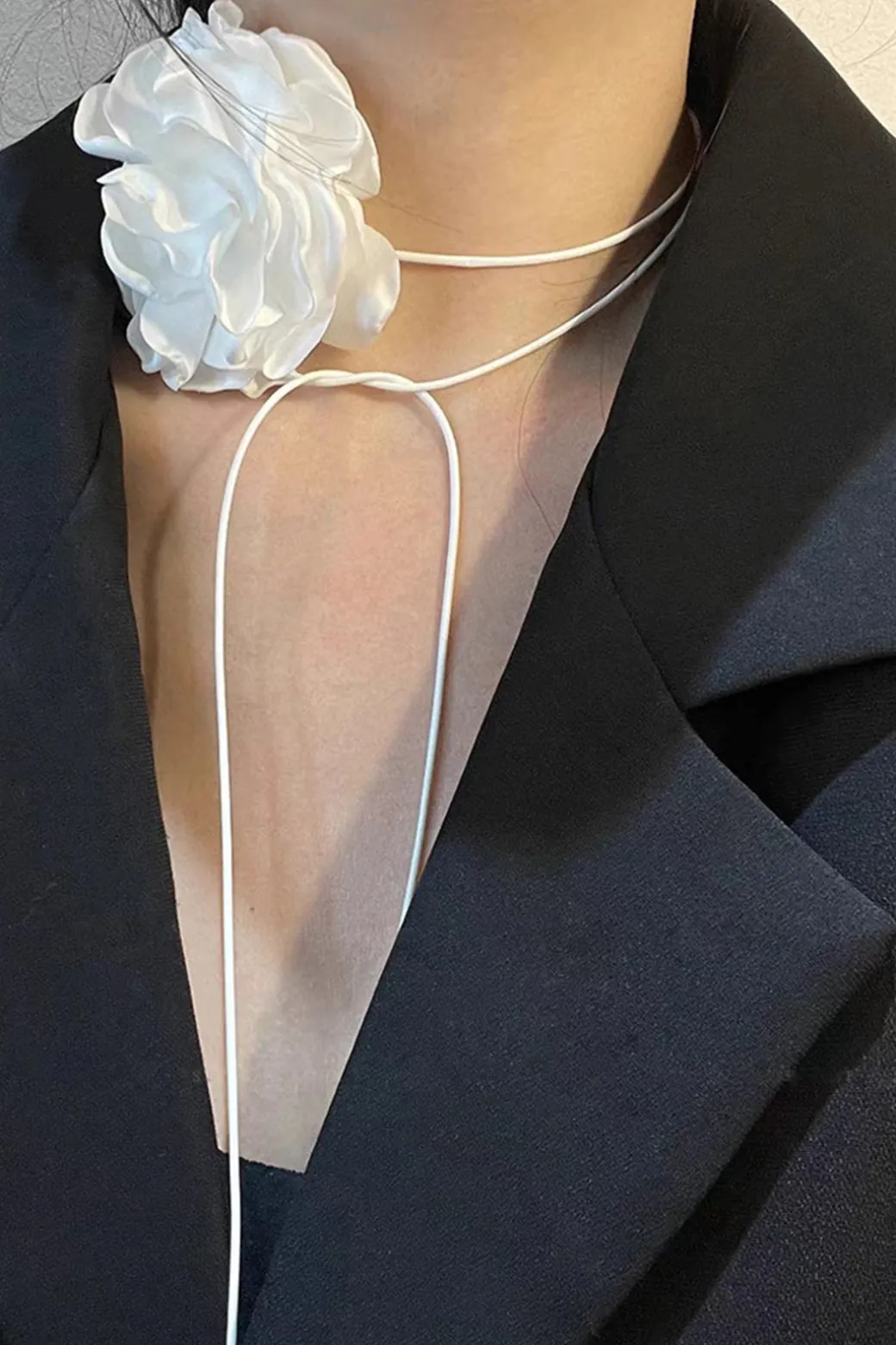 Fashion Rosette Decor Choker Necklace Necklaces